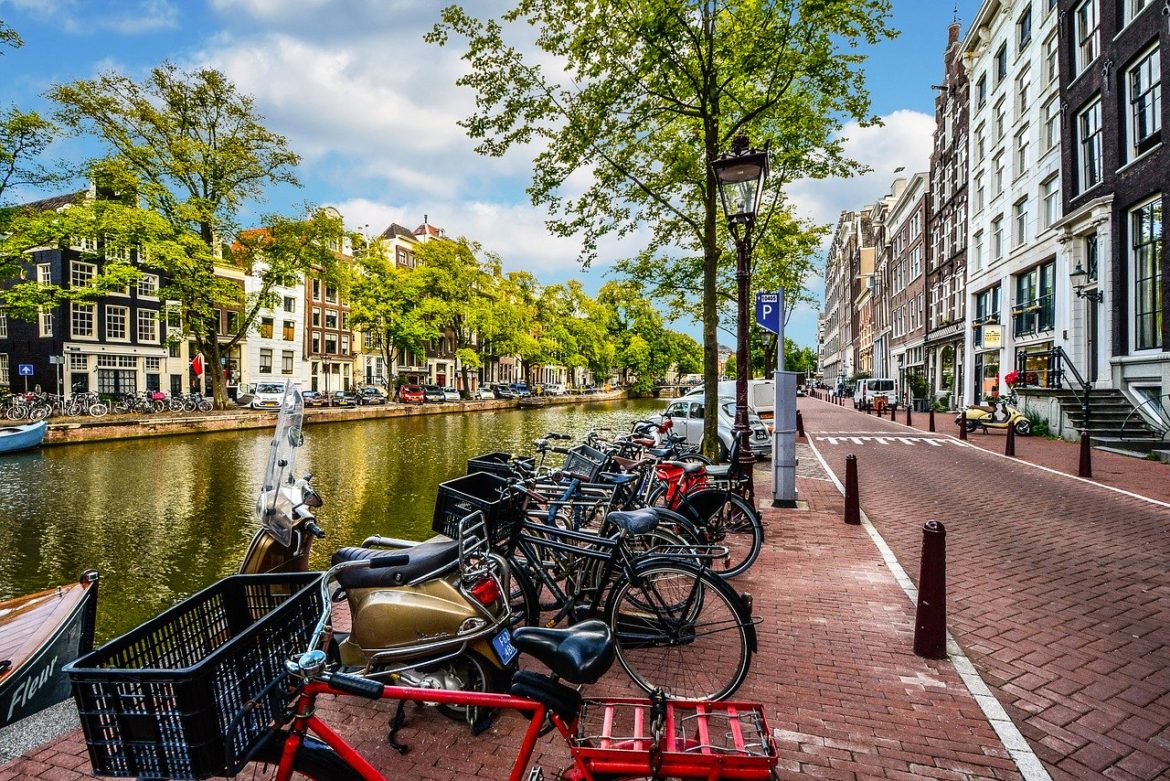 affitto biciclette amsterdam prezzi
